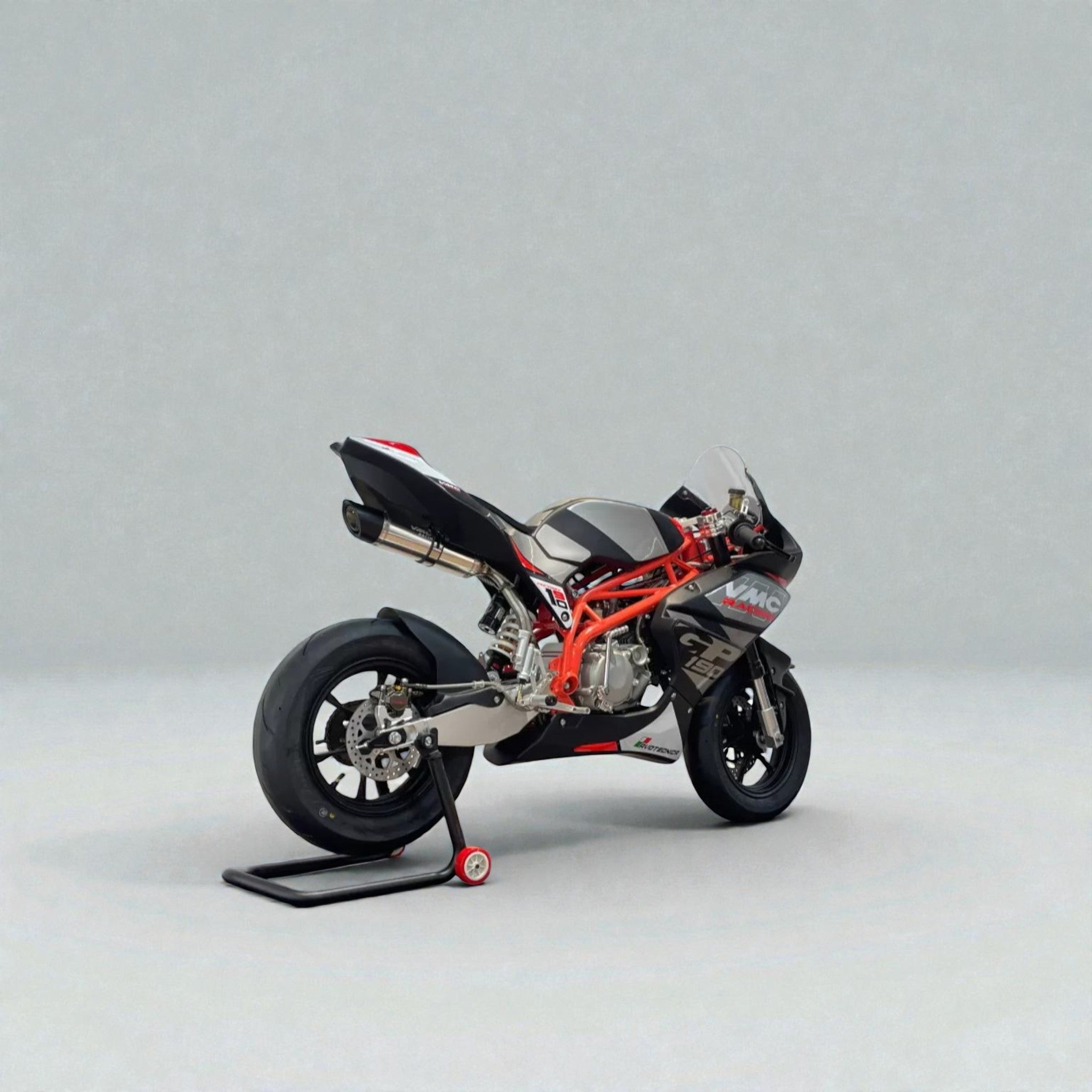 VMC 12P FF-25-R MiniGP